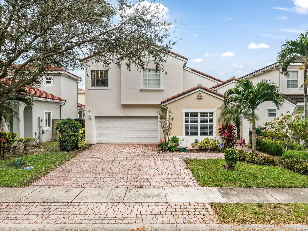 Photo 5 at 7479 NW 17th Drive, Pembroke Pines