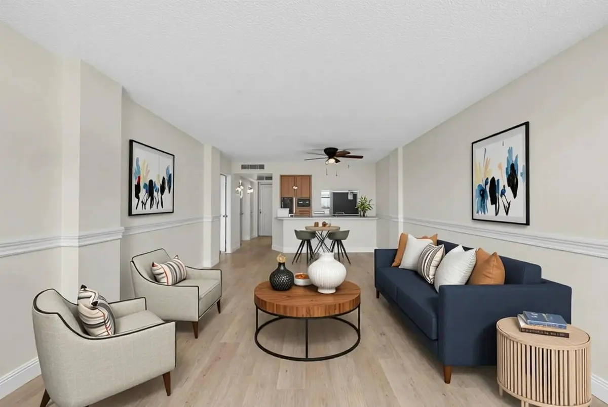 Photo 8 at 112 Royal Park Drive 3d, Oakland Park