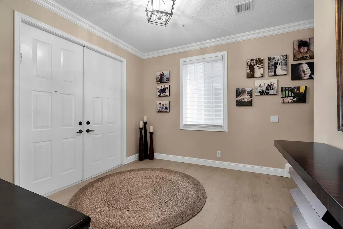 Photo 6 at 2857 Kinsington Circle 17-4, Weston