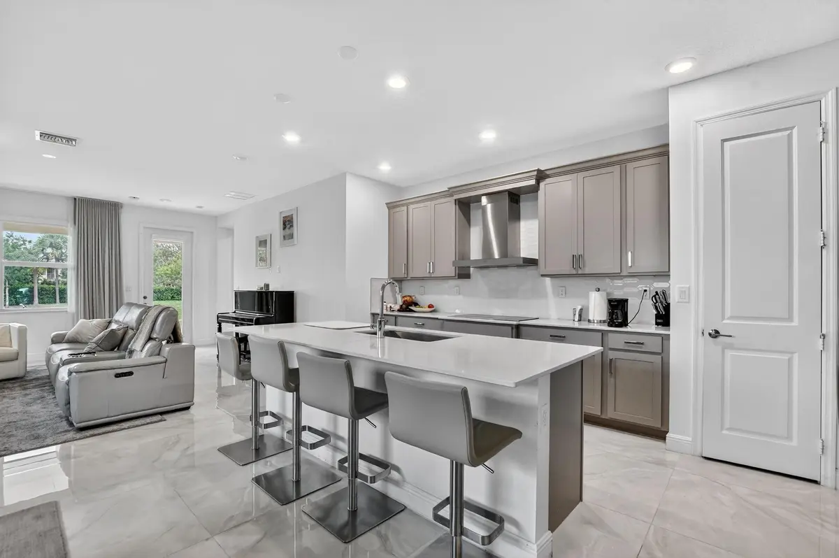 Photo 7 at 4321 Marina Way, Deerfield Beach