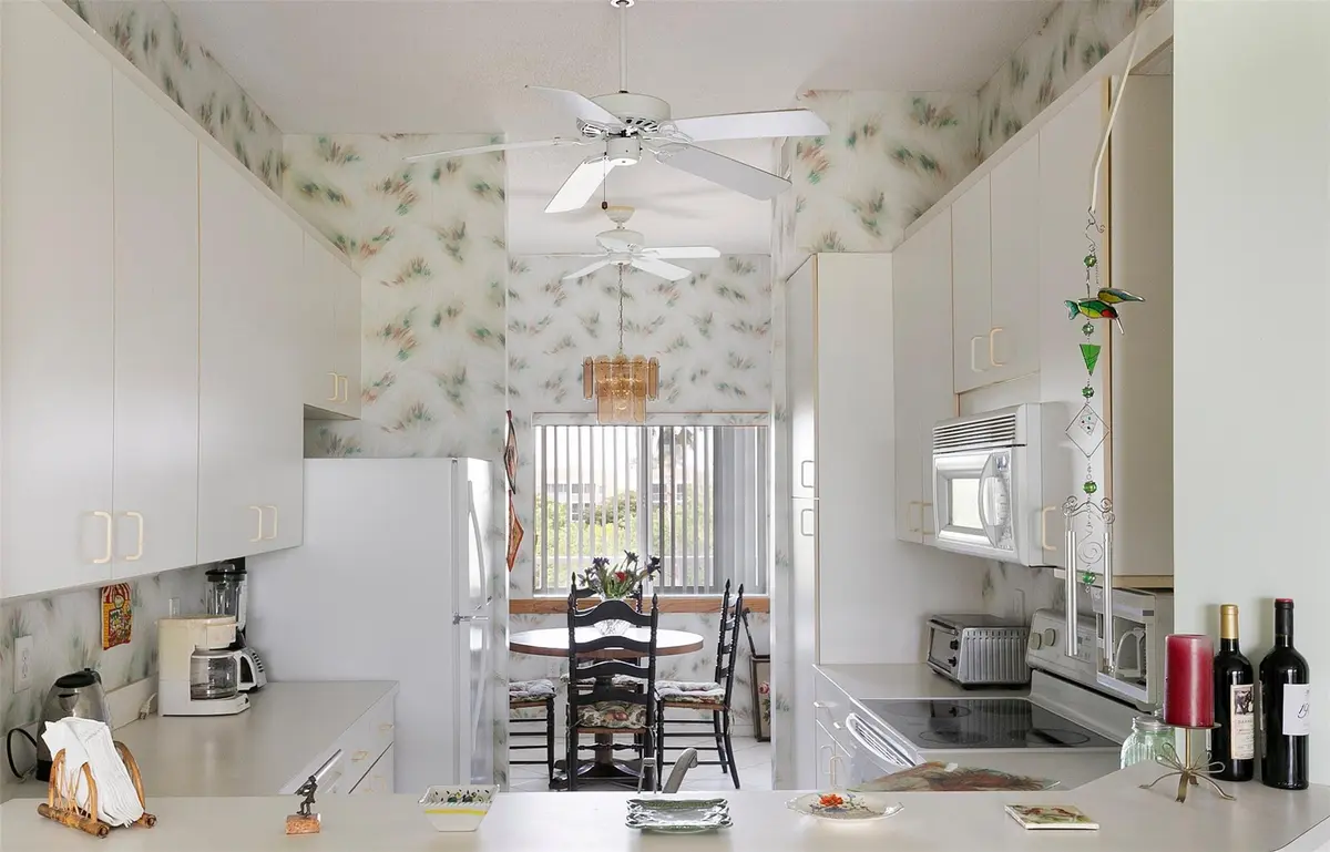 Photo 7 at 9551 Weldon Circle 404, Fort Lauderdale