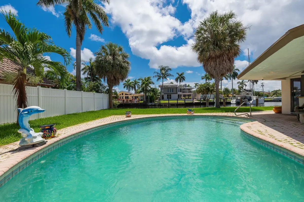 Photo 6 at 2200 SE 8th Street, Pompano Beach