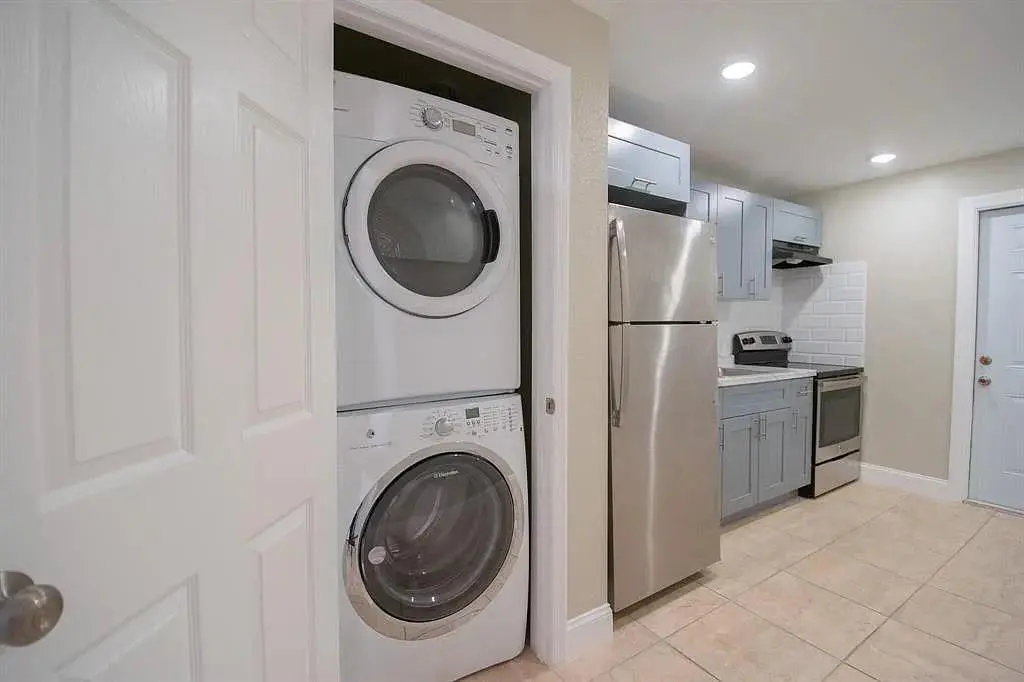 Photo 7 at 508 N 23rd Street, Fort Pierce