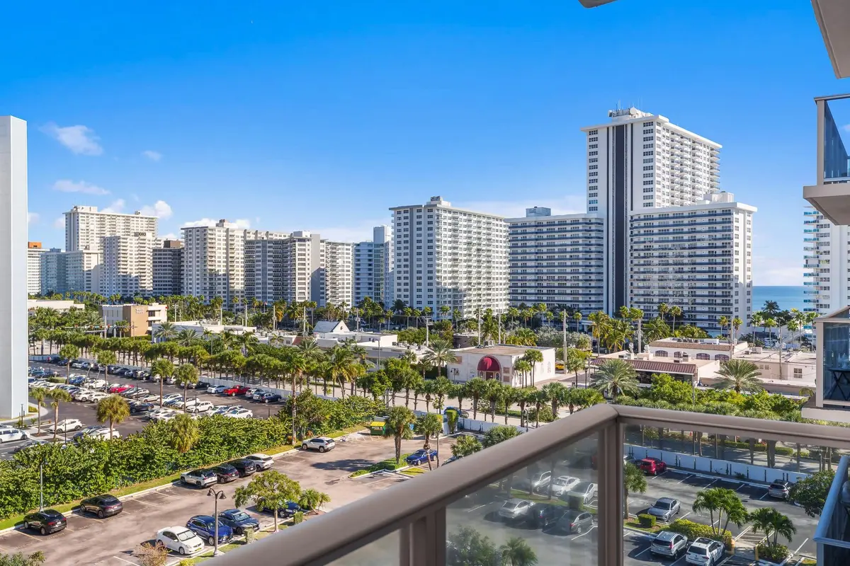 Photo 5 at 3333 NE 34th Street 806, Fort Lauderdale