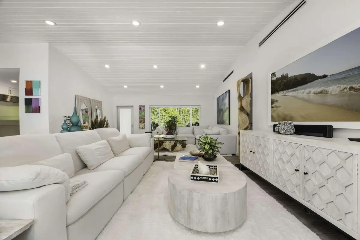 Photo 8 at 4950 Riviera Drive, Coral Gables