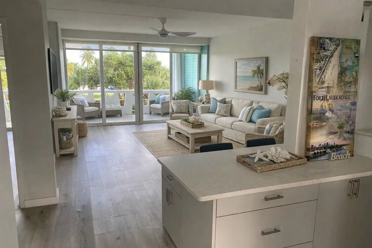 virtual furnishings at 2840 N Ocean Boulevard 308, Fort Lauderdale