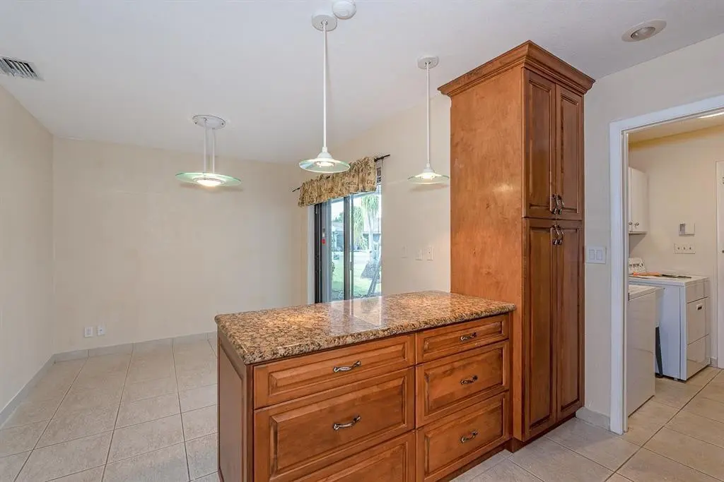 Photo 8 at 3650 N 36th Avenue 51, Hollywood