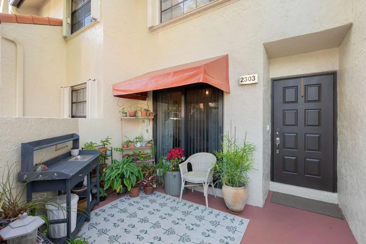 Photo 3 at 2303 Congressional Way 2303, Deerfield Beach
