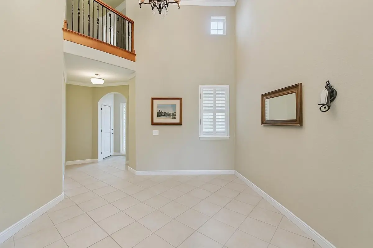 Photo 2 at 5712 NW 119th Terrace, Coral Springs