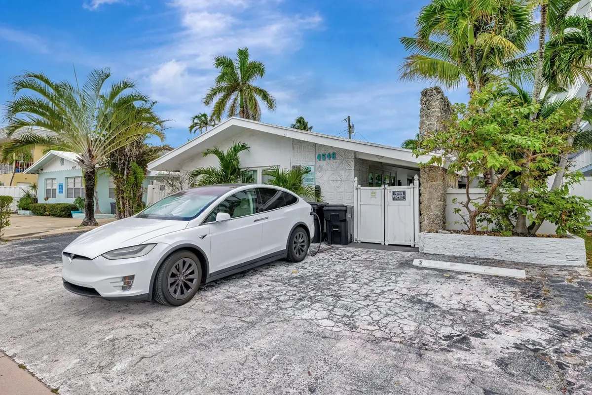 Photo 4 at 4548 N Ocean 3, Lauderdale-By-The-Sea
