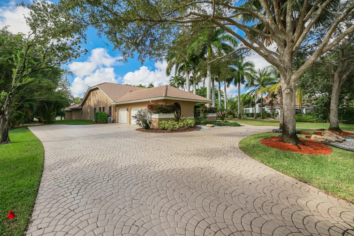 Photo 5 at 7115 Cutter Court, Parkland