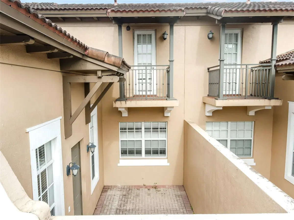 Photo 4 at 1061 SW 147th Terrace, Pembroke Pines