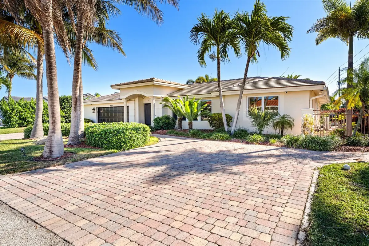 Photo 1 at 3900 NE 24th Avenue, Lighthouse Point