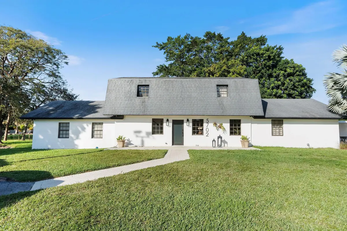 Photo 4 at 5702 SW 136 Avenue, Southwest Ranches