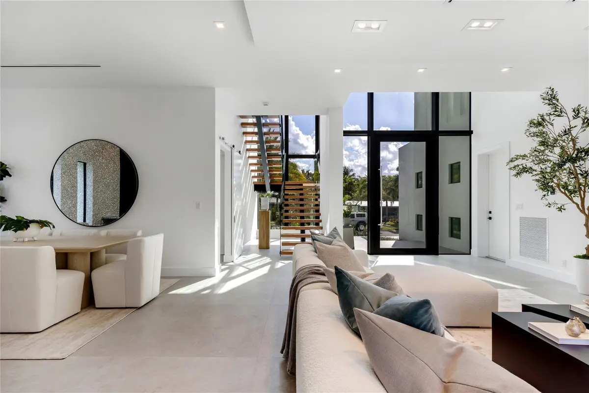 Photo 7 at 3205 Leigh Road, Pompano Beach
