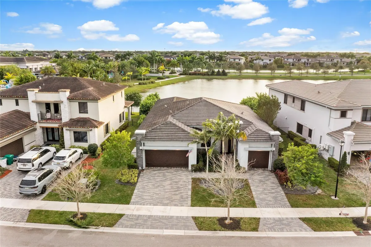 Photo 2 at 10500 Cobalt Court, Parkland
