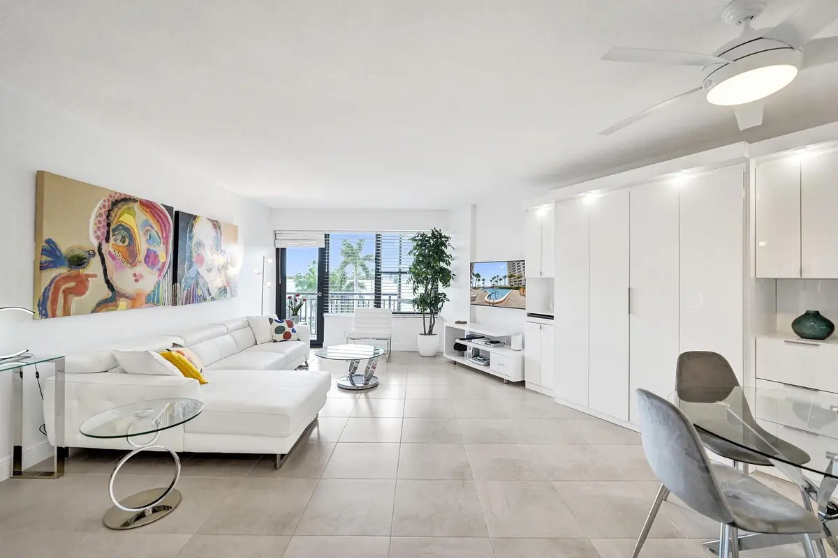 Photo 3 at 3800 Galt Ocean Drive 412, Fort Lauderdale