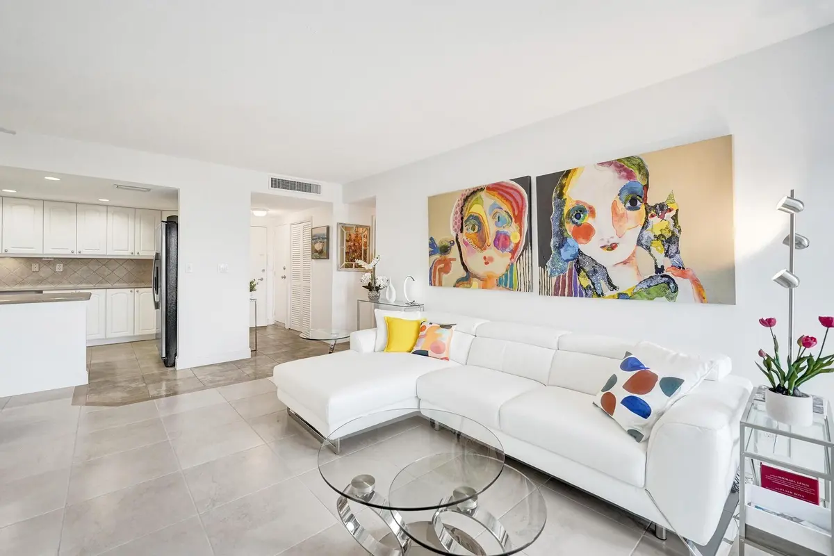 Photo 4 at 3800 Galt Ocean Drive 412, Fort Lauderdale