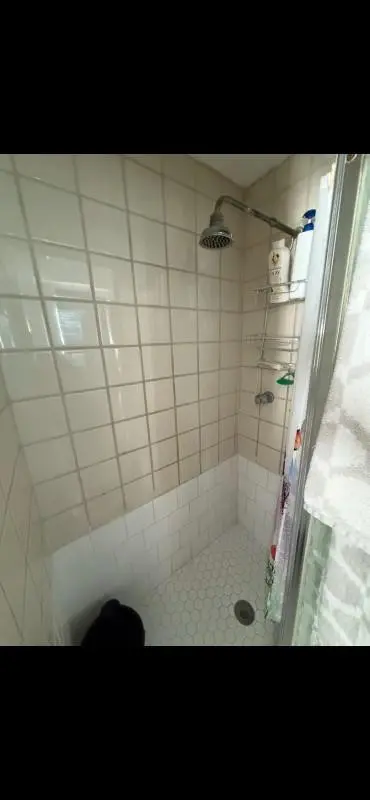 Photo 6 at 2610 Pierce Street, Hollywood