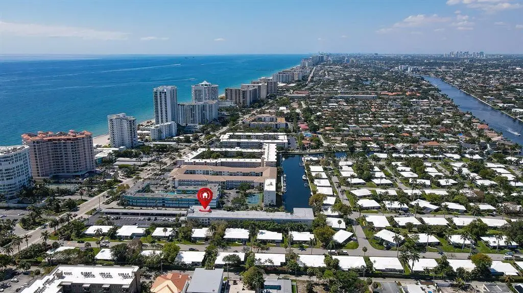 Photo 4 at 1439 S Ocean Boulevard 105, Lauderdale-By-The-Sea