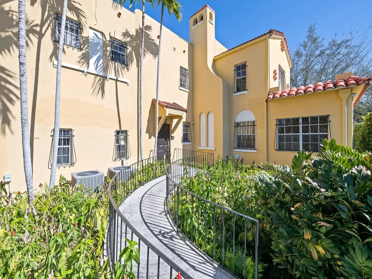 Photo 6 at 1313 S Andrews Avenue, Fort Lauderdale