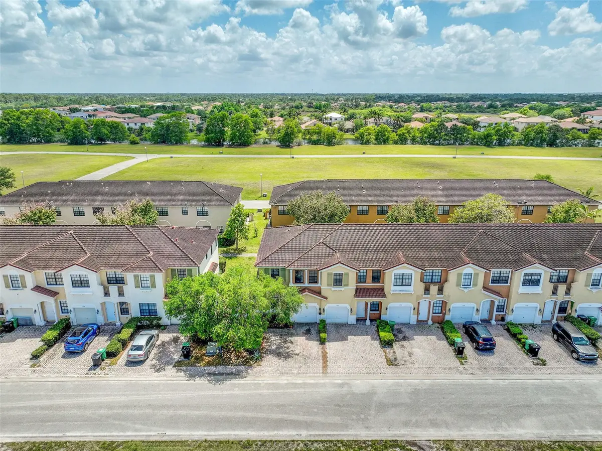 Photo 3 at 1764 SW Via Rossa 1764, Port St. Lucie