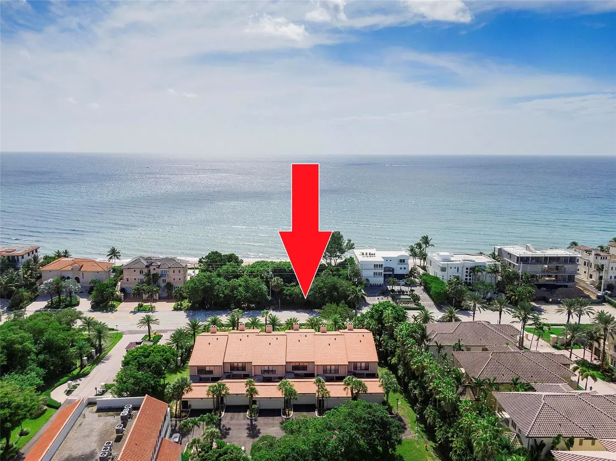 Photo 1 at 3908 S Ocean Boulevard Th4, Highland Beach