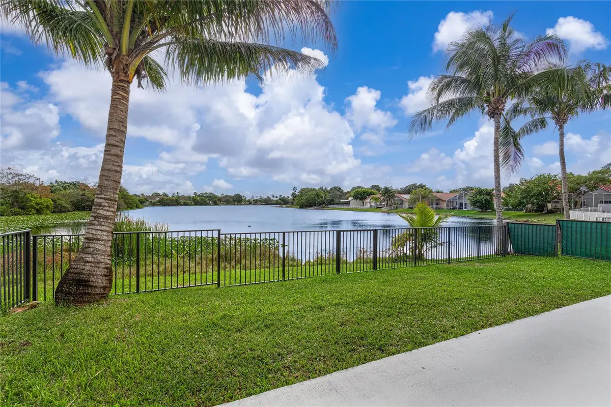 Photo 2 at 711 NW 182nd Way, Pembroke Pines