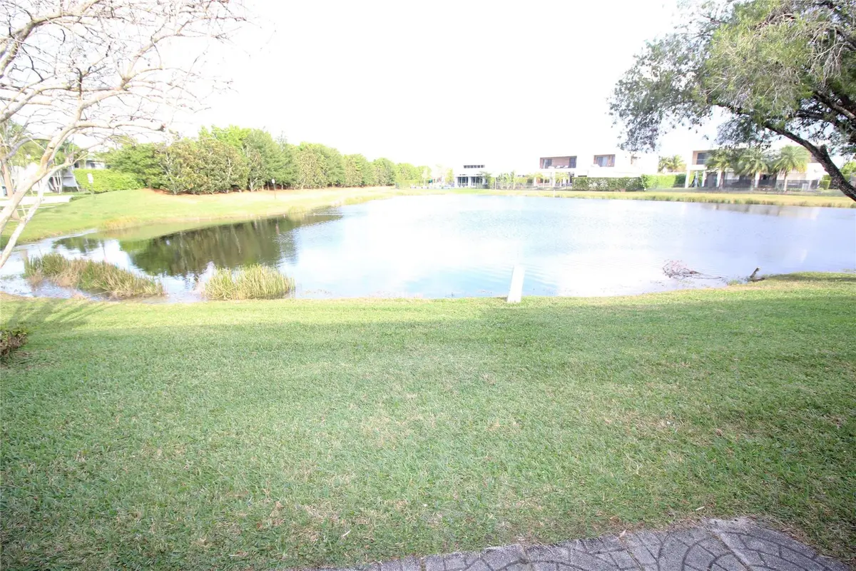 Photo 8 at 16600 Greens Edge Circle 83, Weston