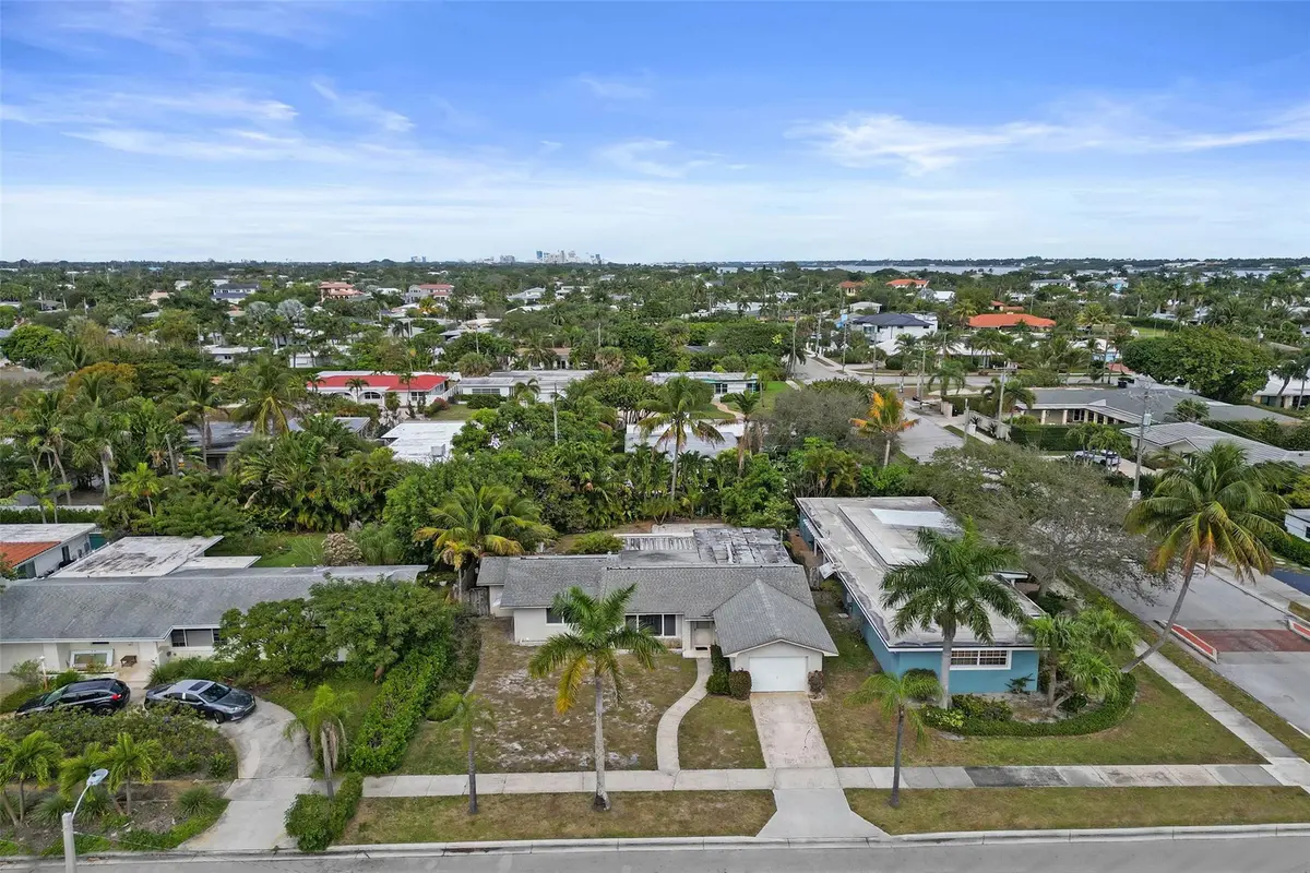 Photo 3 at 108 Harvard Drive, Lake Worth Beach