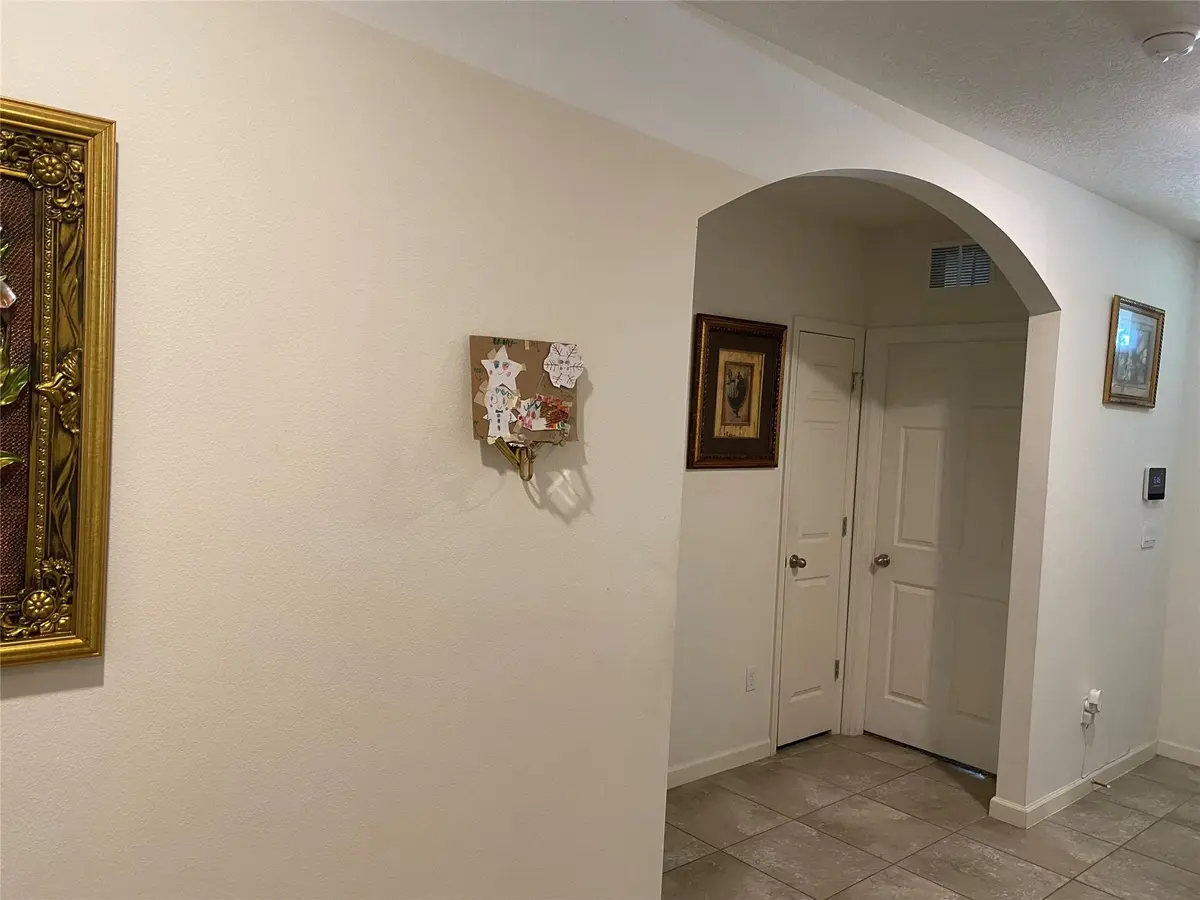 Photo 6 at 5604 Amusement Avenue, Fort Pierce