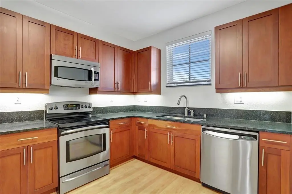 Photo 8 at 1345 SW 4th Court, Fort Lauderdale