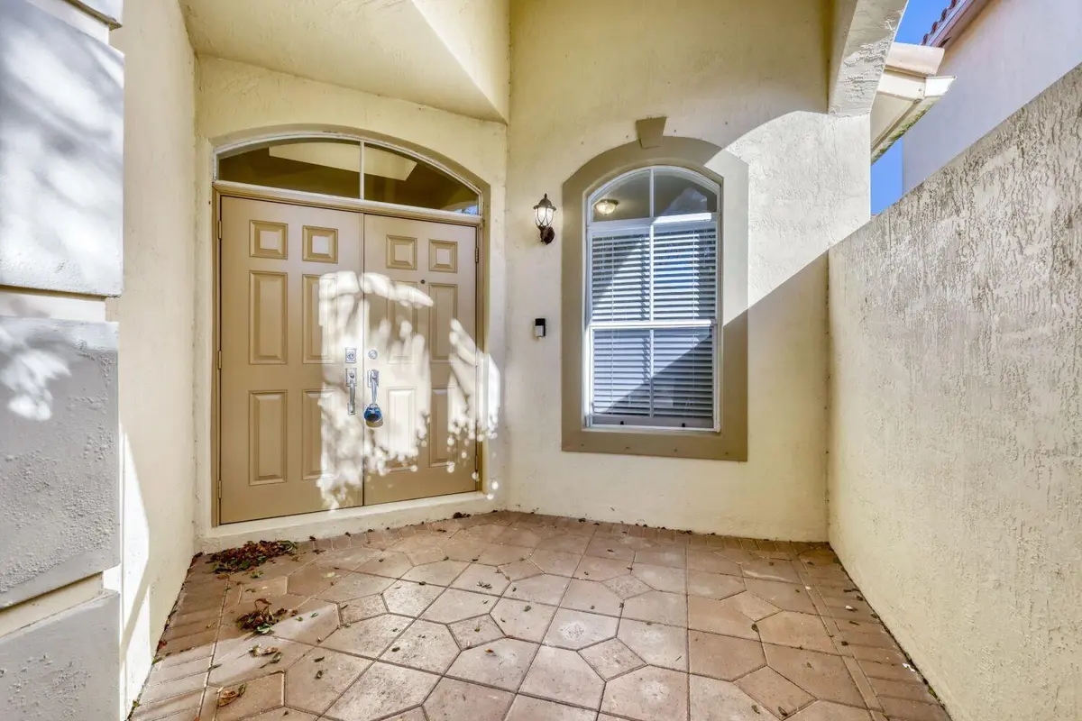 Photo 7 at 10566 Galleria Street, Wellington