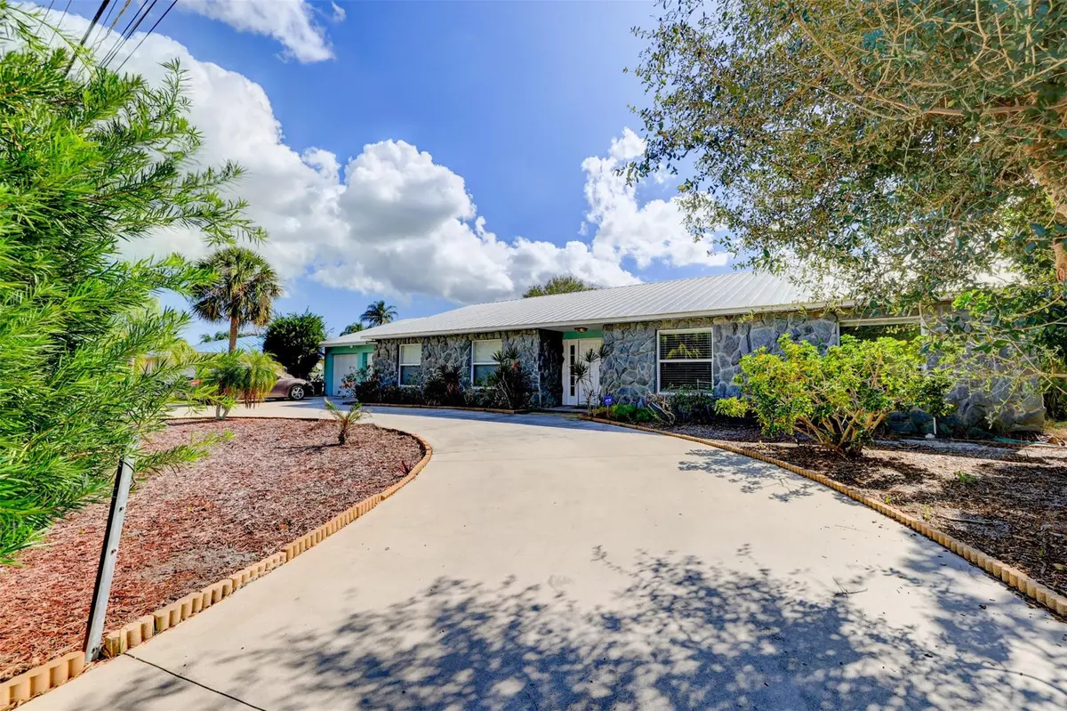 Photo 1 at 322 S Naranja Avenue, Port St. Lucie