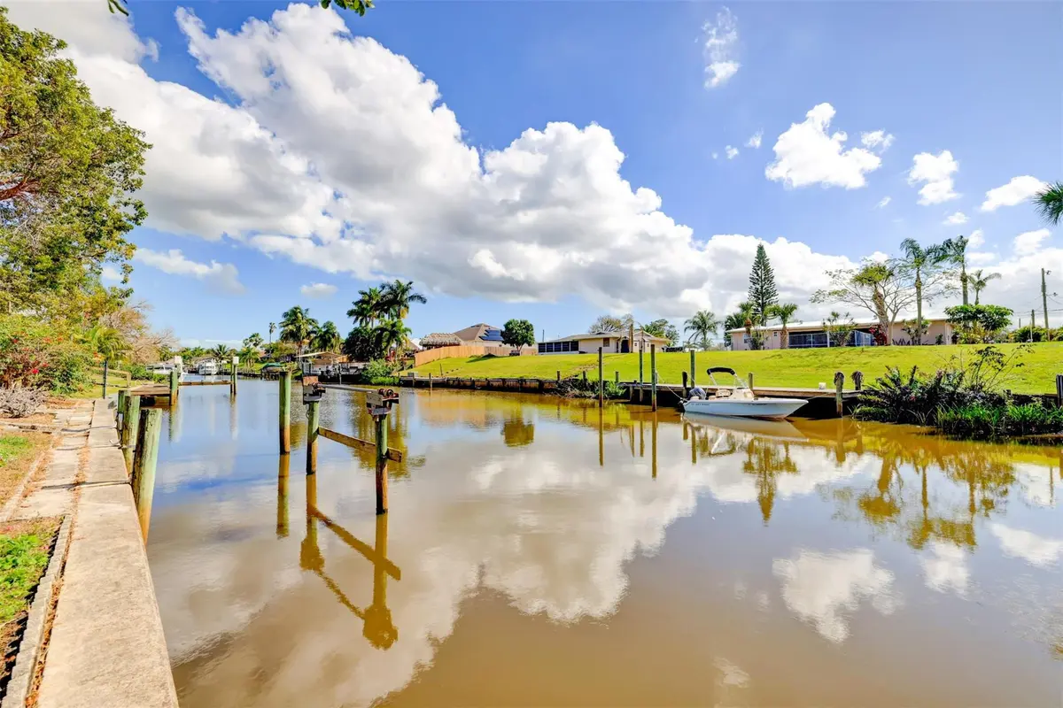Photo 5 at 322 S Naranja Avenue, Port St. Lucie