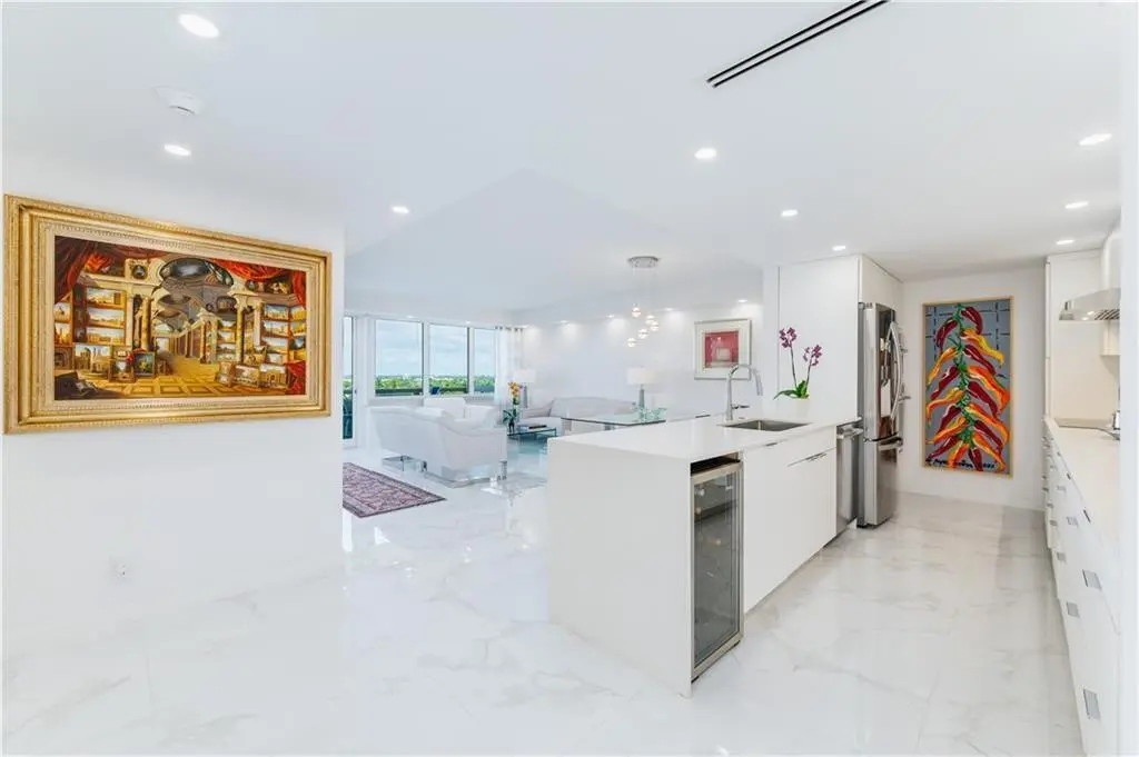 Photo 3 at 3200 NE 36th Street 1005, Fort Lauderdale