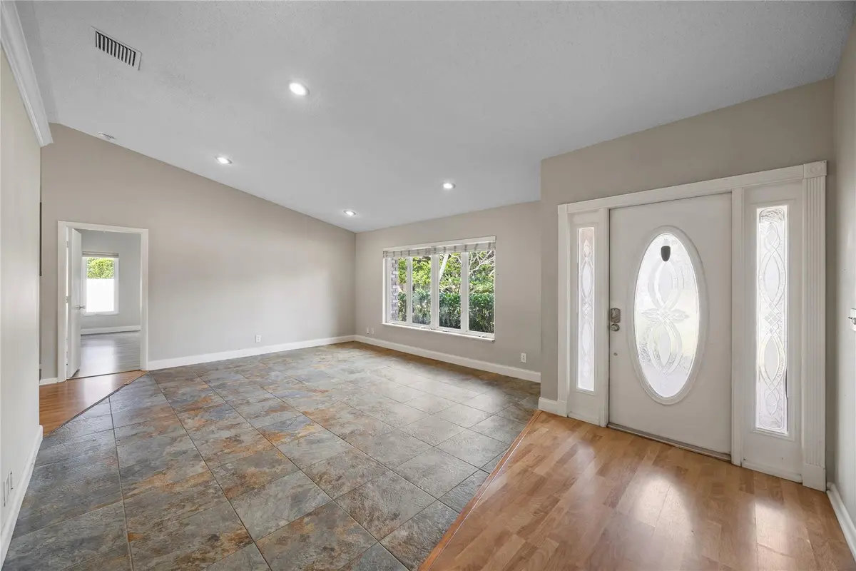 Photo 4 at 5302 NW 64th Way, Coral Springs