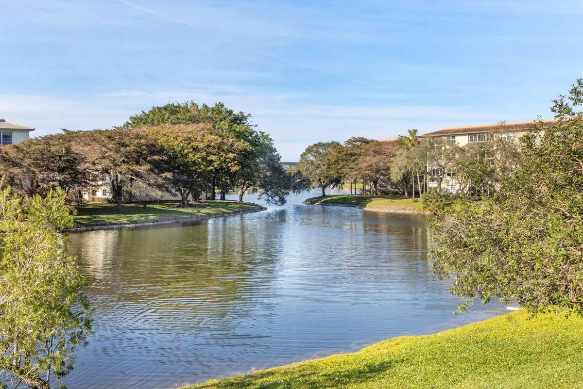 Photo 6 at 1705 Andros Isle J2, Coconut Creek