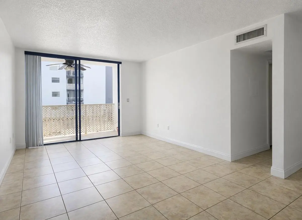 Photo 3 at 8185 NW 7th Street 214, Miami