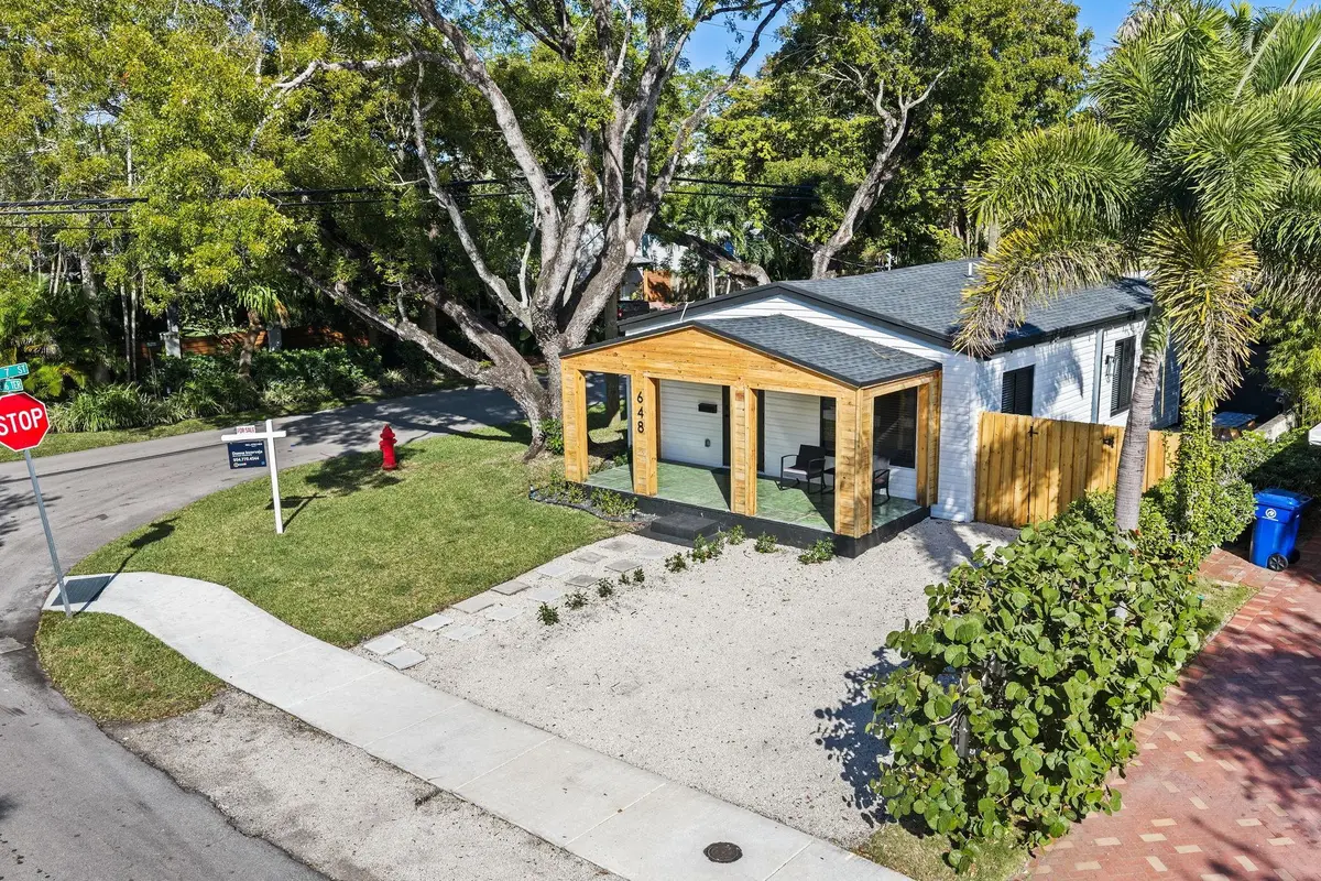 Photo 1 at 648 NE 16th Terrace, Fort Lauderdale