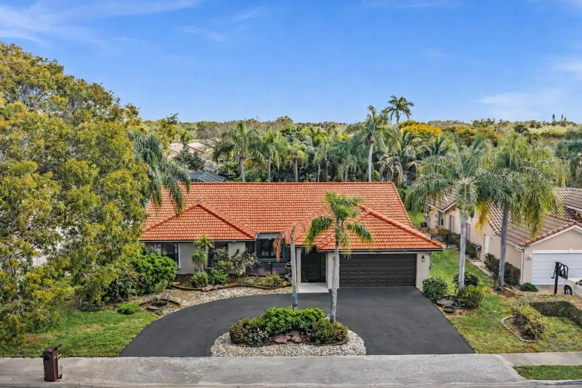 Photo 1 at 5355 N Springs Way, Coral Springs