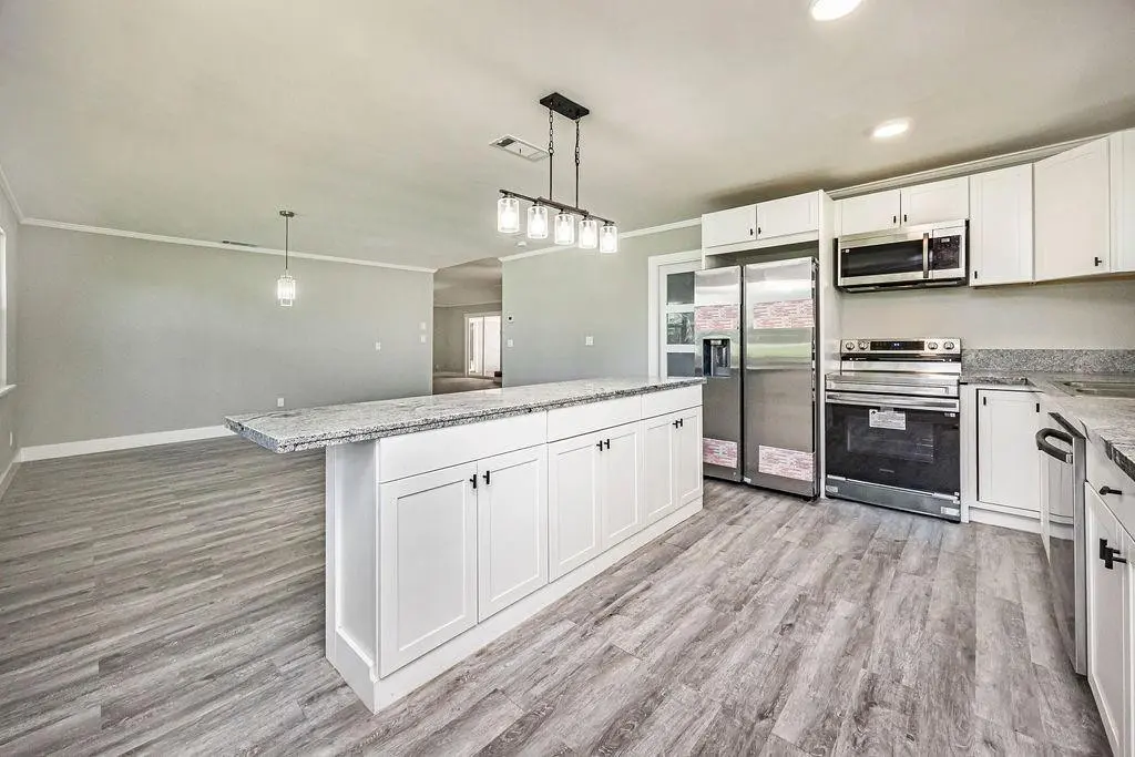 Photo 1 at 300 Riomar Drive, Port St. Lucie