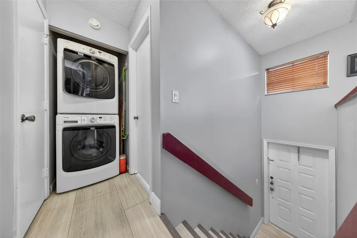 Photo 8 at 204 Lincoln Court 204, Deerfield Beach