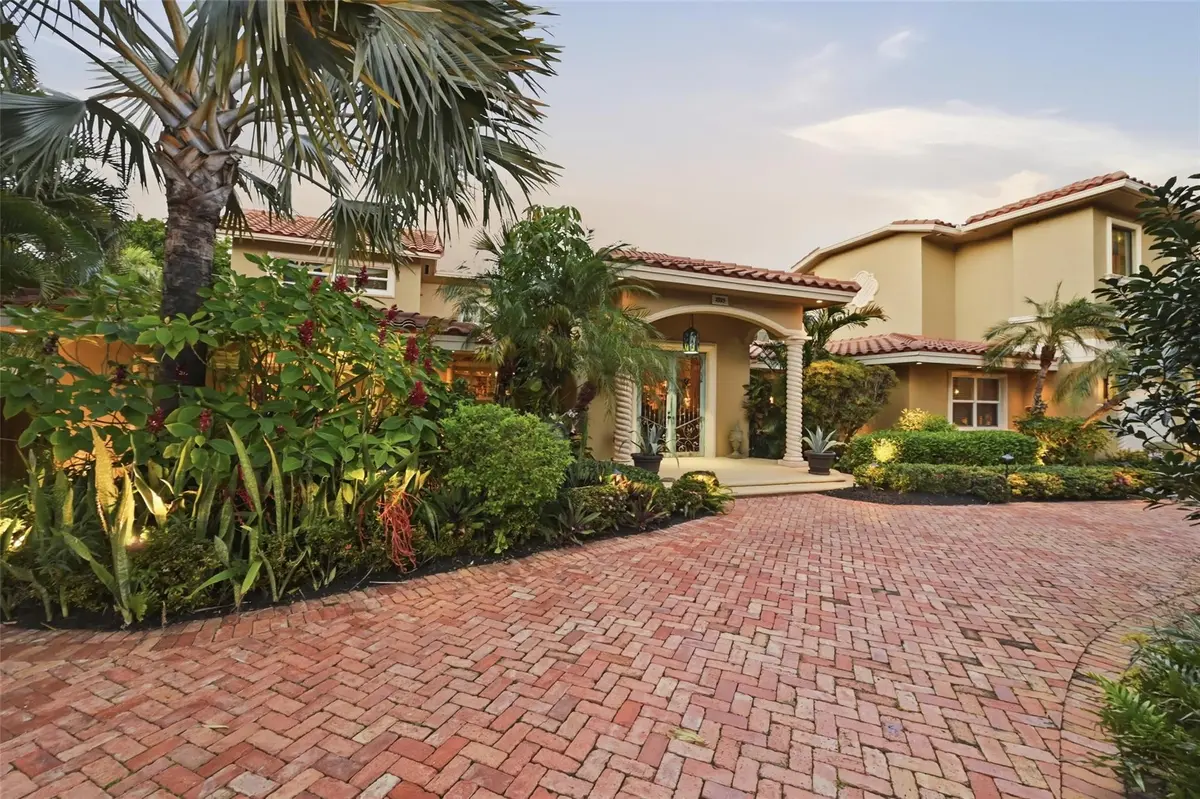 Photo 2 at 2525 NE 21st Court, Fort Lauderdale