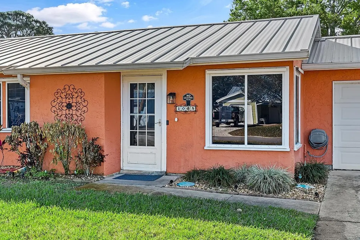 Photo 3 at 1085 24th Place, Vero Beach