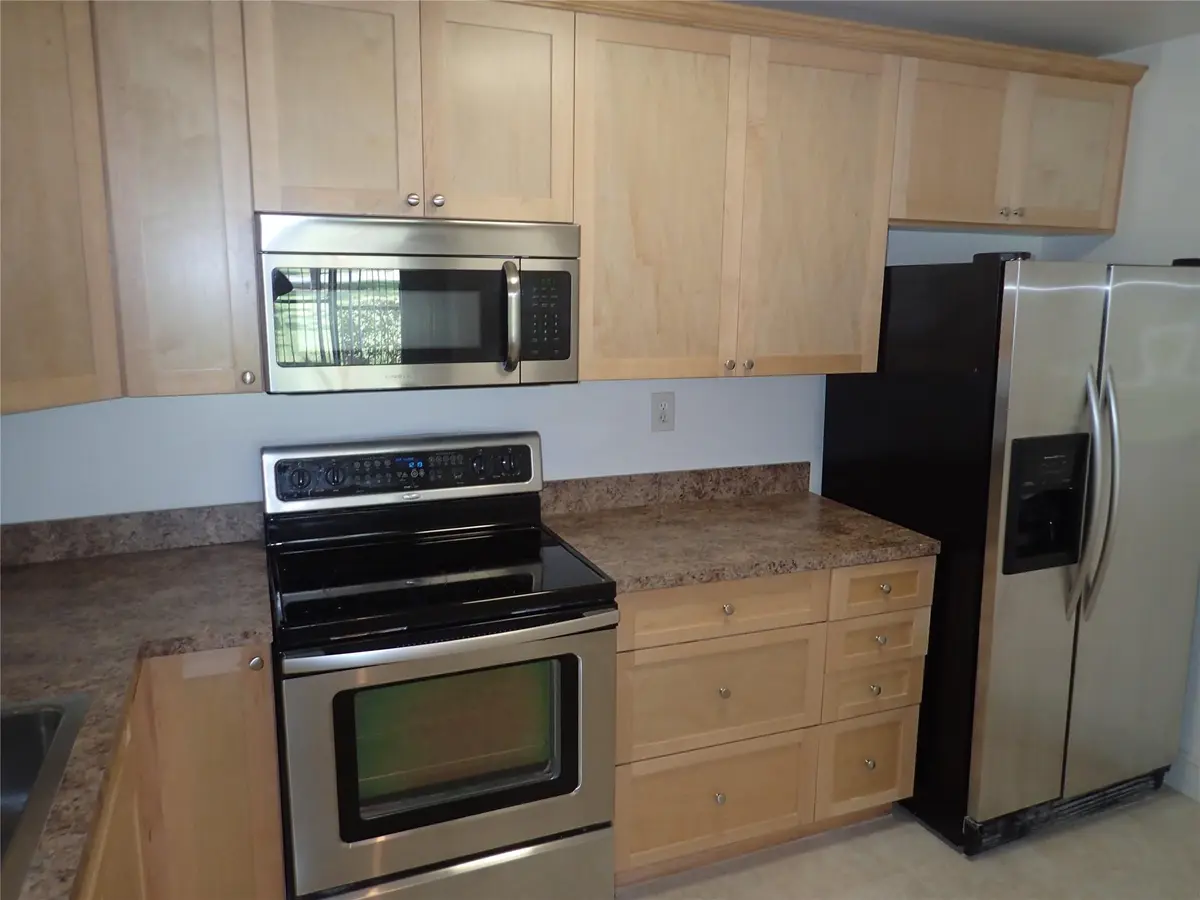 Photo 2 at 4126 NW 88th Avenue 103, Coral Springs