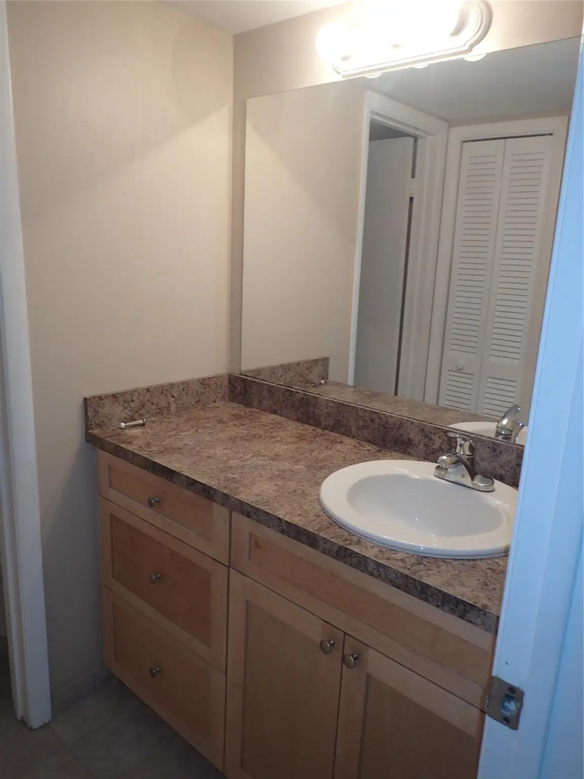 Photo 4 at 4126 NW 88th Avenue 103, Coral Springs