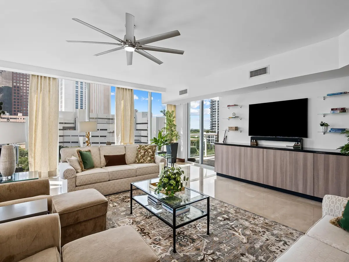 Photo 6 at 333 Las Olas Way Unit 910, Fort Lauderdale