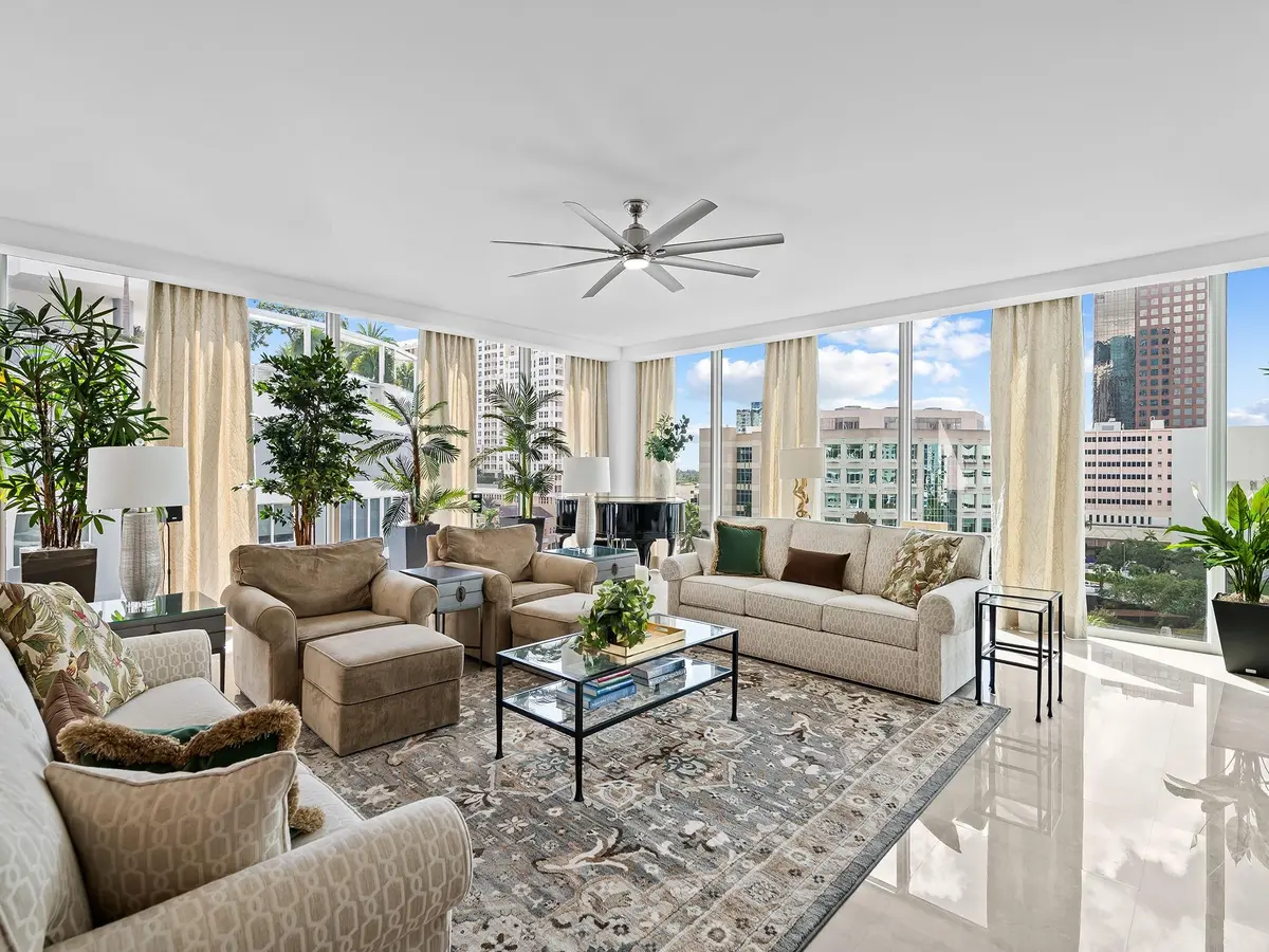 Photo 7 at 333 Las Olas Way Unit 910, Fort Lauderdale