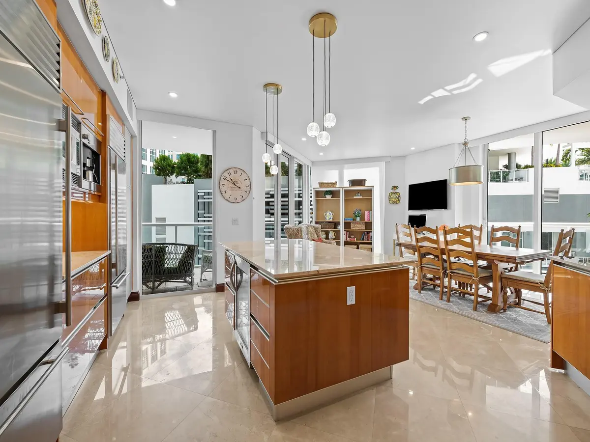 Photo 10 at 333 Las Olas Way Unit 910, Fort Lauderdale
